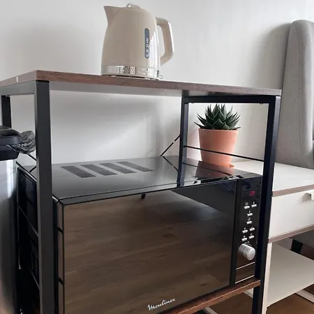 Private Cosy And Quiet Studio * Paris